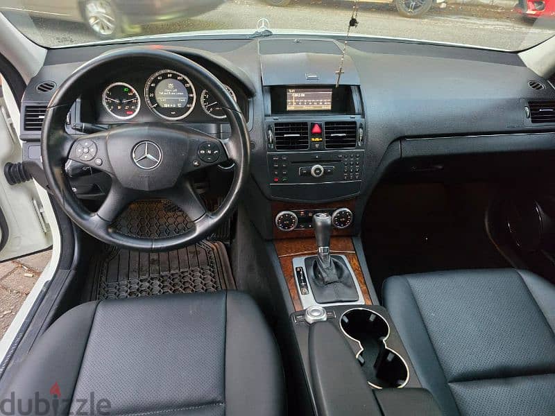 Mercedes-Benz C-Class 2009 7