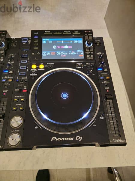 NEXUS 2 CDJ SET WITH DJM 2000 MIXER (3+1) 2