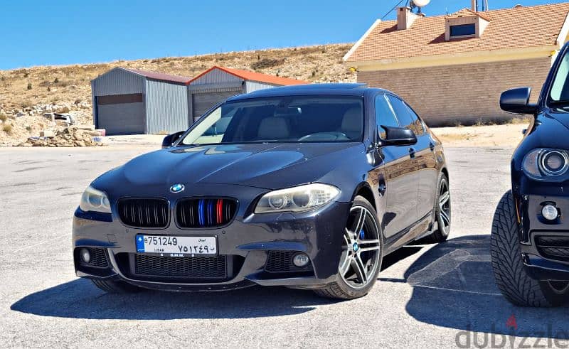 BMW 5-Series 2011 3