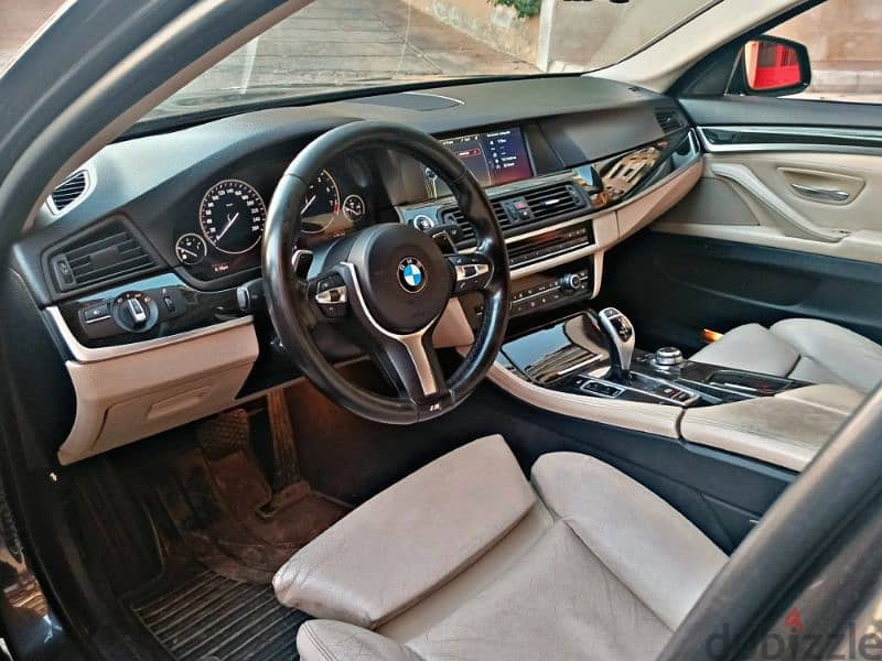 BMW 5-Series 2011 4