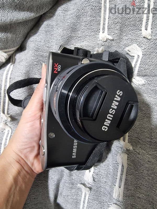 Samsung NX100 2