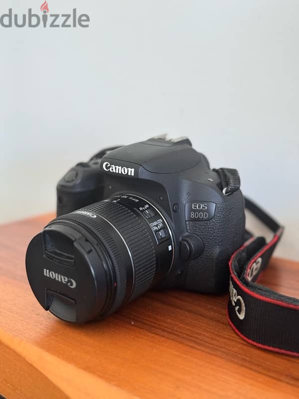 Canon 800D with 2 batteries 1