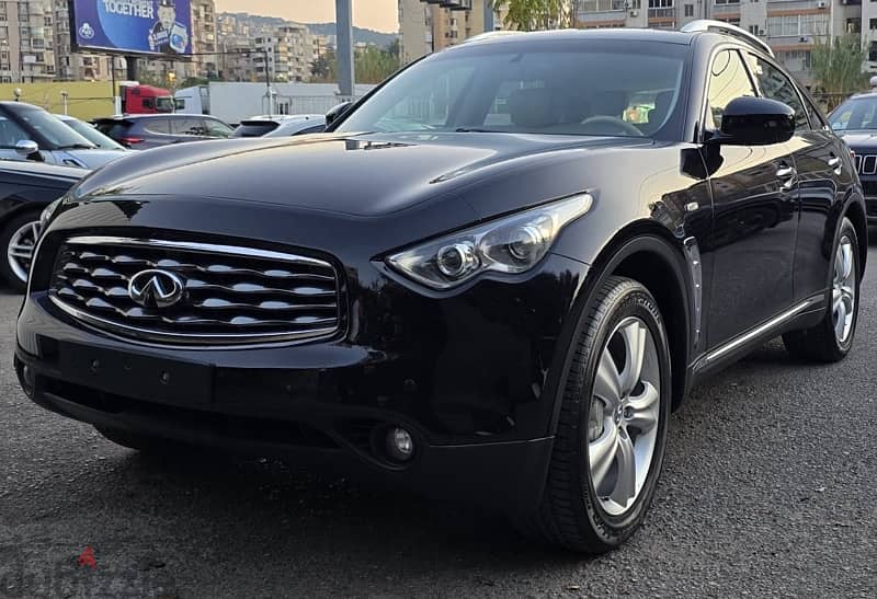 Infiniti Fx series 2011 4