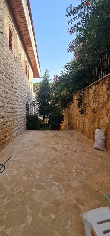 VILLA FOR SALE IN BEIT MERRY 12