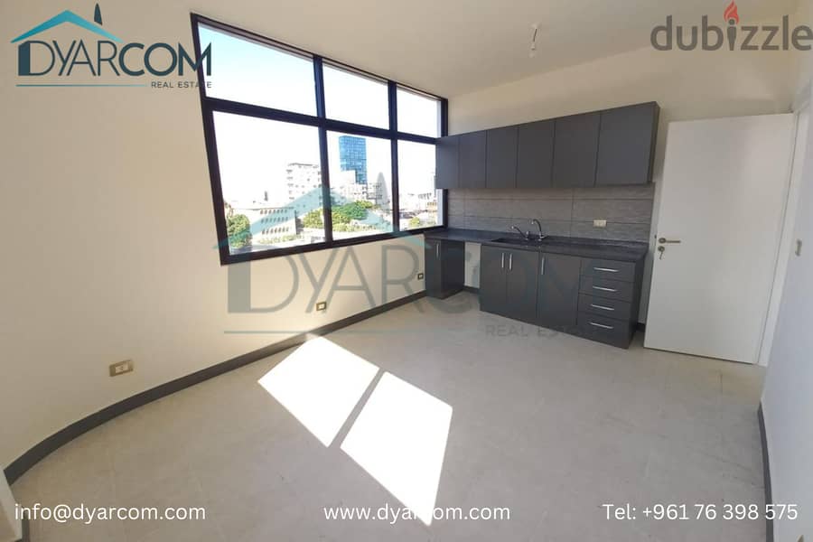 DY2069 - Antelias Office for Rent! 3