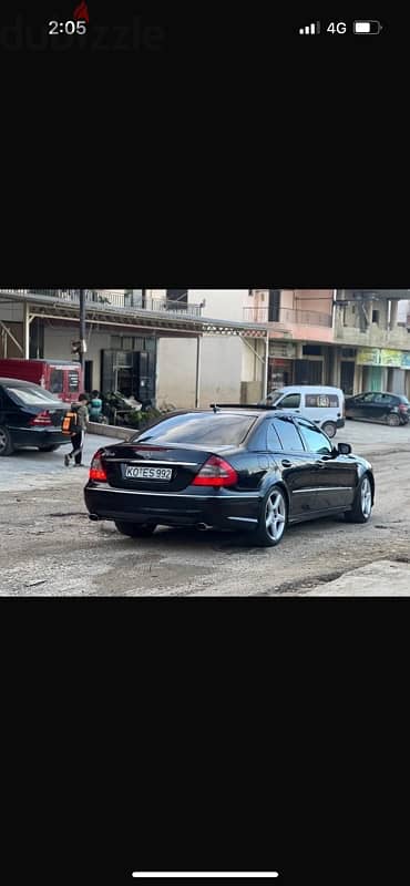 Mercedes-Benz E-Class 2009 6