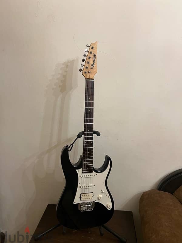 Ibanez electric guitar 0