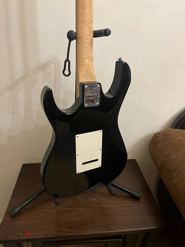 Ibanez electric guitar 3