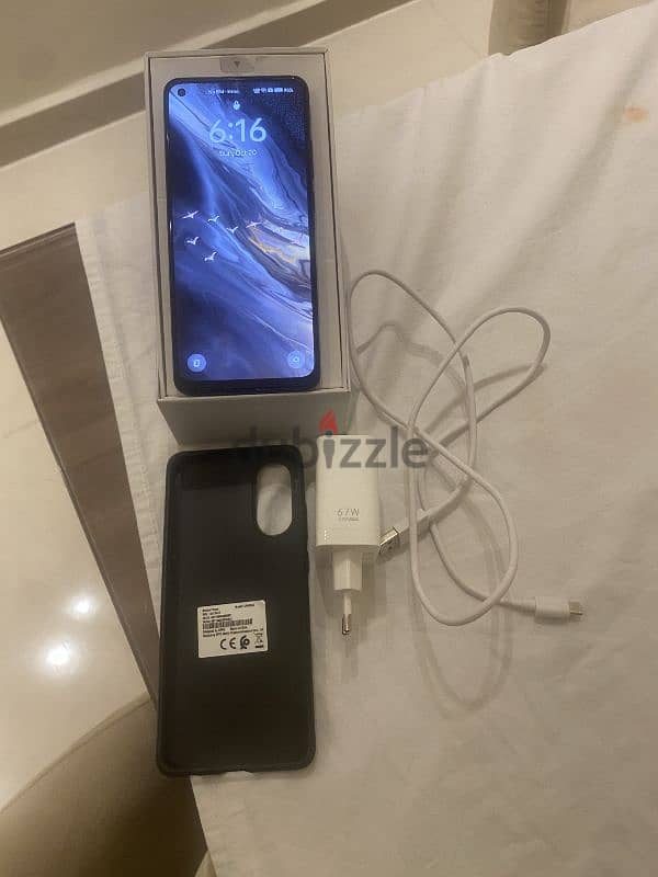 oppo a78 256 g used 1 month like new 1