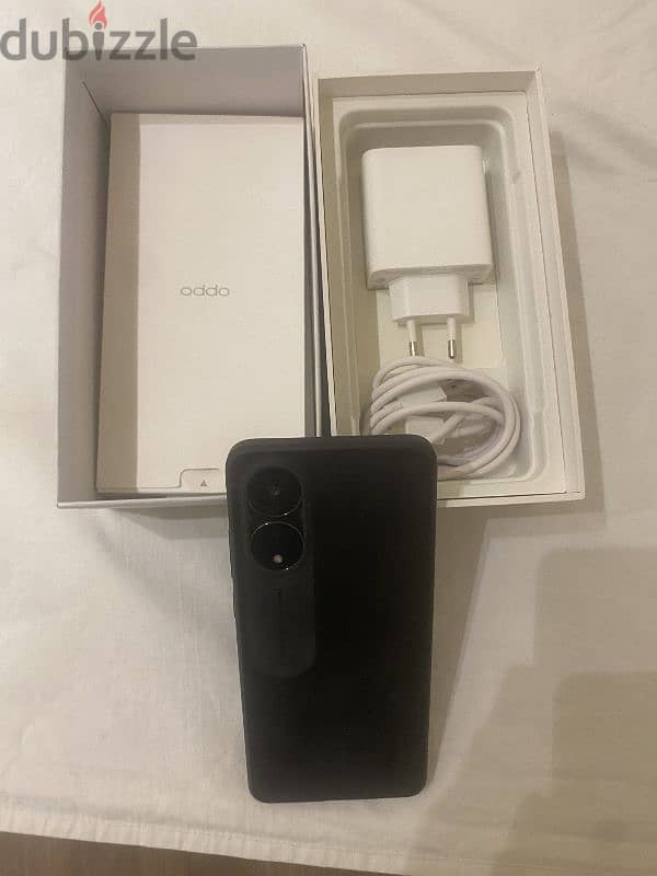 oppo a78 256 g used 1 month like new 2