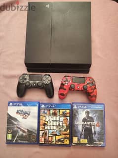 PS4 like new with 3 games 0