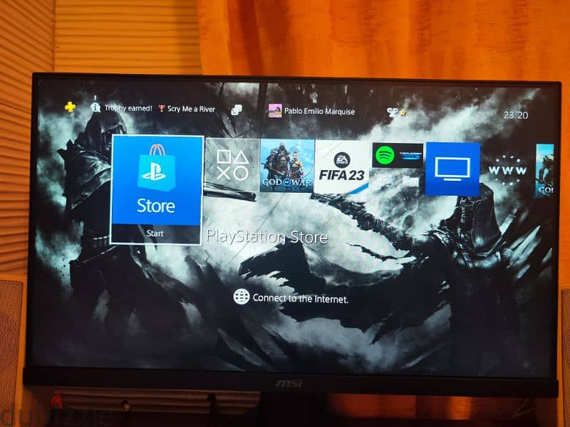 PS4 like new with 3 games 4