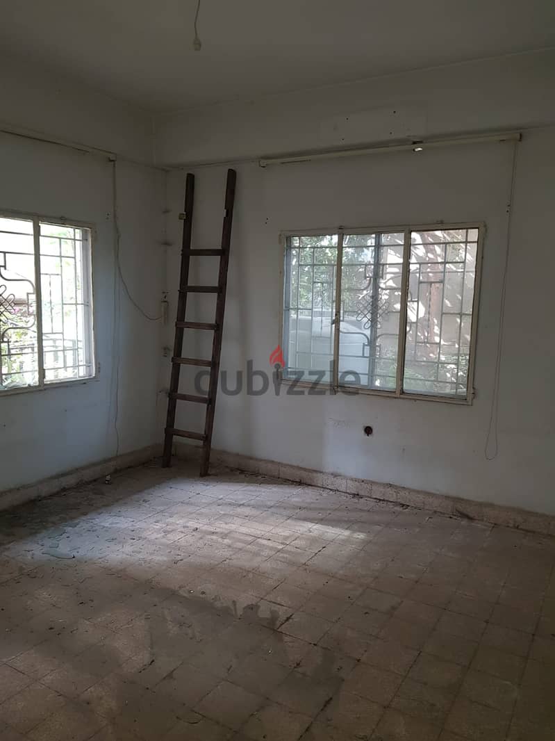 For sale apartment need renovation in Antelias with Garden 2