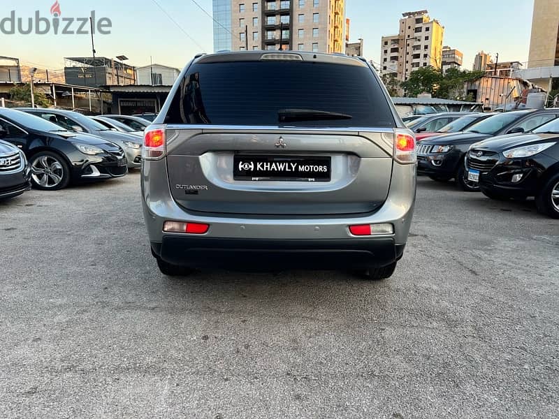 Mitsubishi Outlander 2014 5