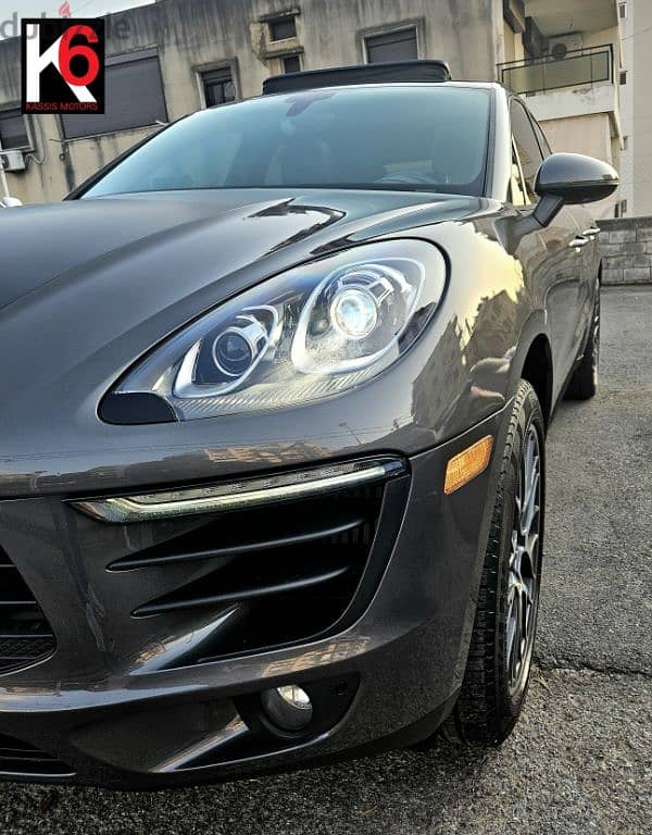 Porsche Macan S Clean Carfax 11