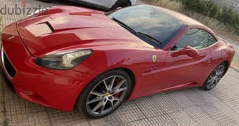 Ferrari California 2010 0