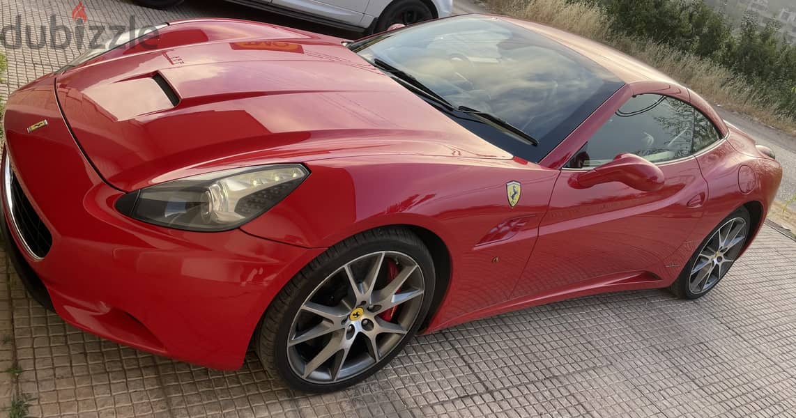 Ferrari California 2010 0