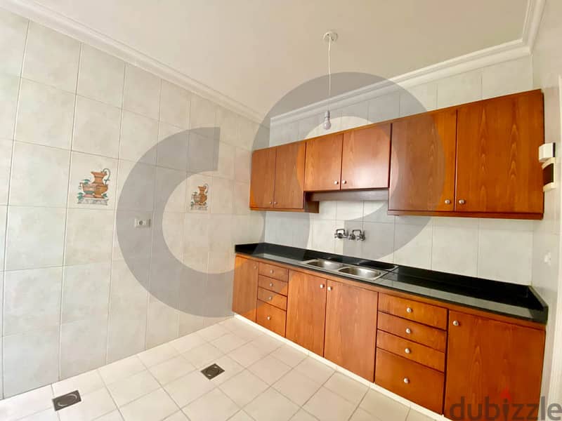 very calm stay, one apartment per floor (3rd), behind USJ REF#MR114256 3