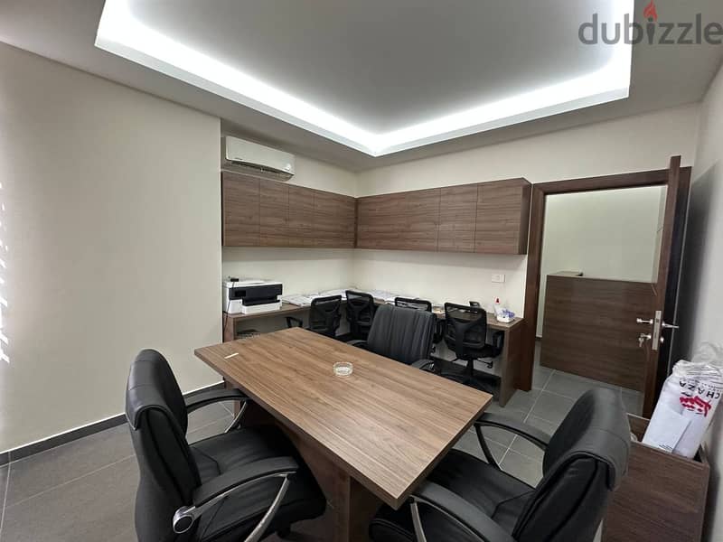 Office For rent | Jbeil | مكتب للاجار | جبيل | RGKR345 2