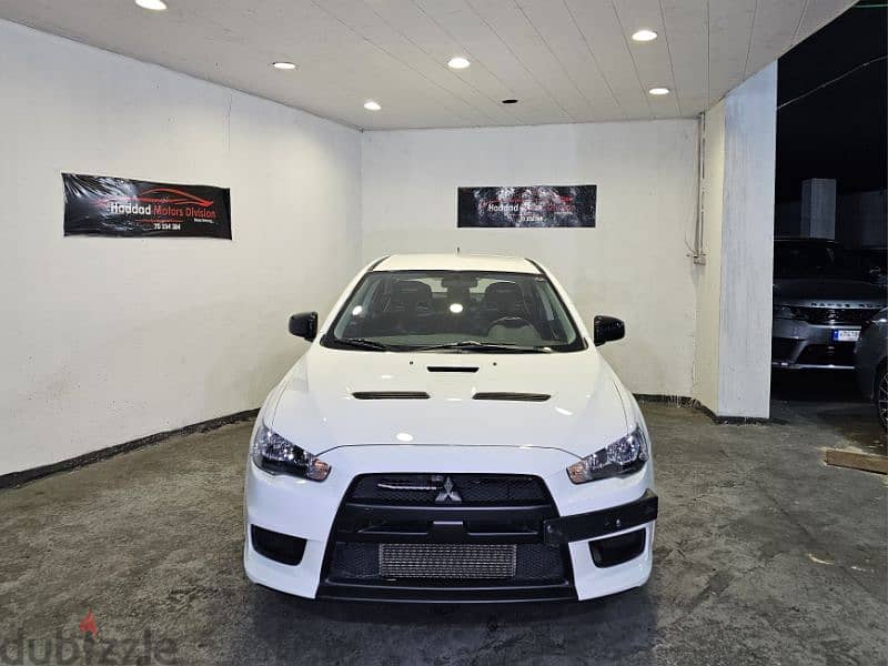 2015 Mitsubishi Evolution X RS 28000 Km Only Company Source 0Accidents 0