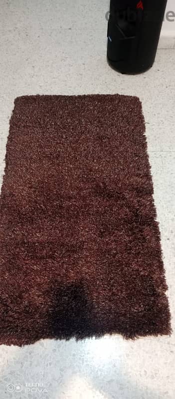 4 carpets used super clean 2