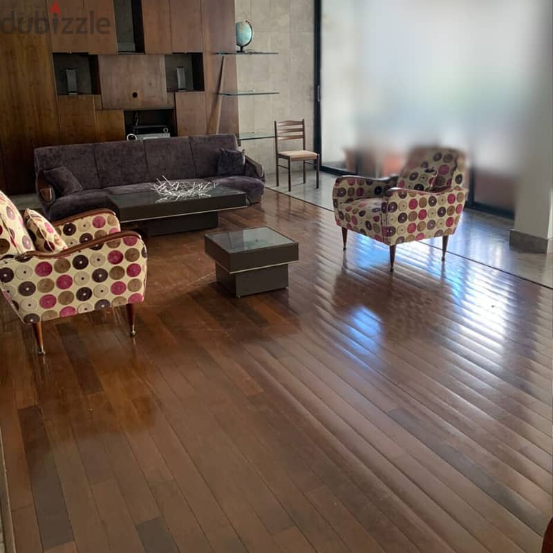 RA24-3704 Spacious Apartment 240 m² for Sale in Hamra 0