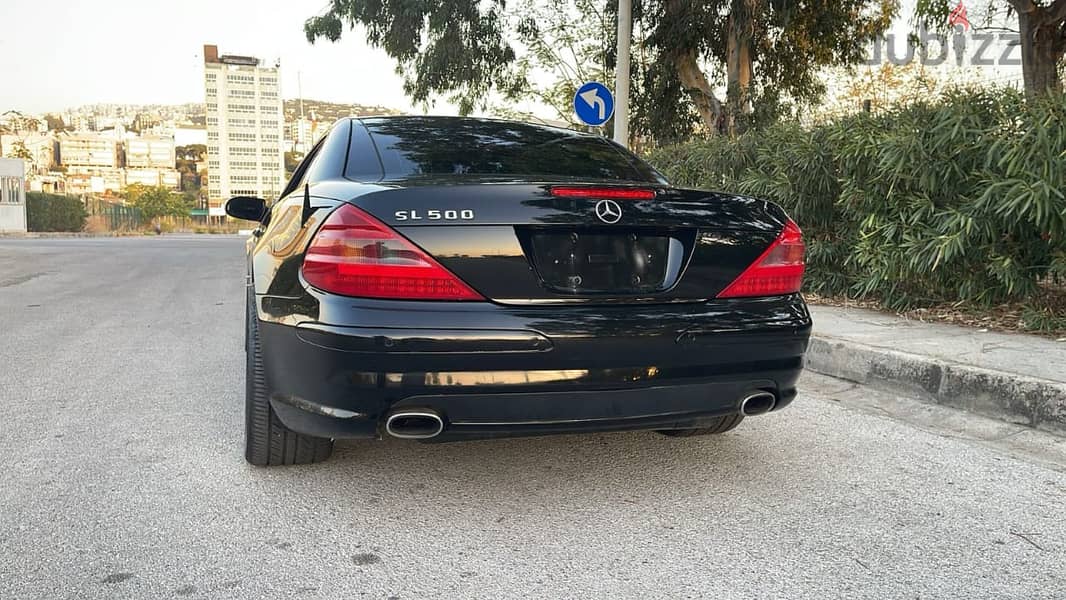 Mercedes-Benz SL-Class 2004 SL 500 4