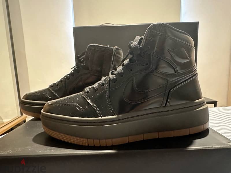 Nike air jordan elevate high 1