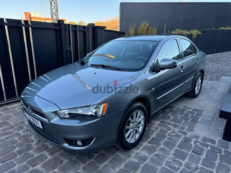 Mitsubishi Lancer 2016 12