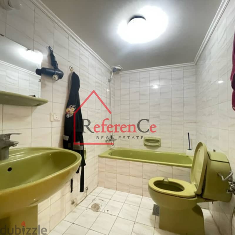 Prime partment for sale in Haret Sakher شقة  في حارة صخر 4