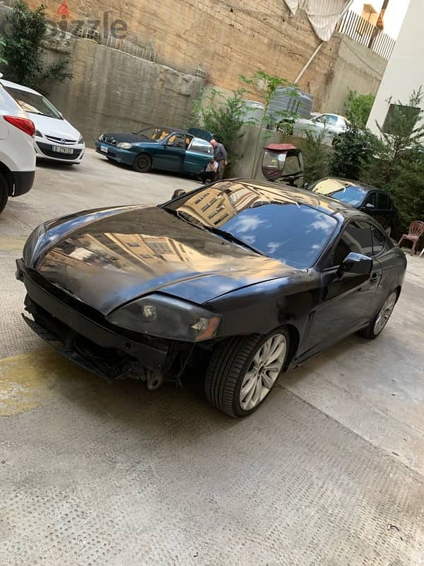 Hyundai Tiburon 2003 8