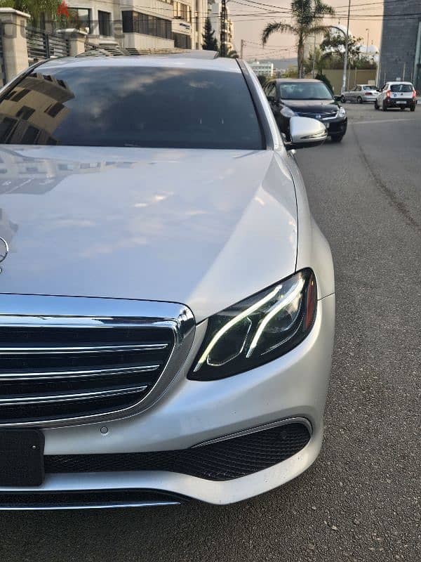 Mercedes-Benz E-Class 2017 1