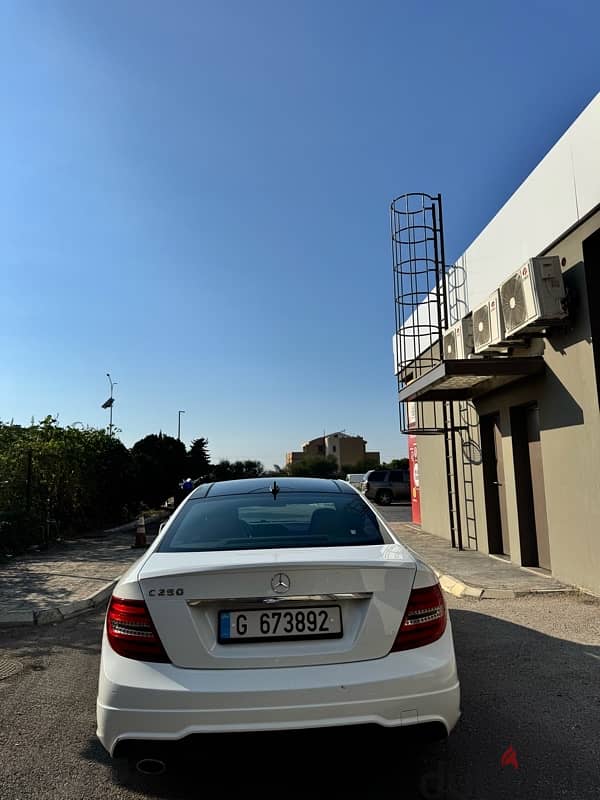 Mercedes-Benz C 250 2013 3