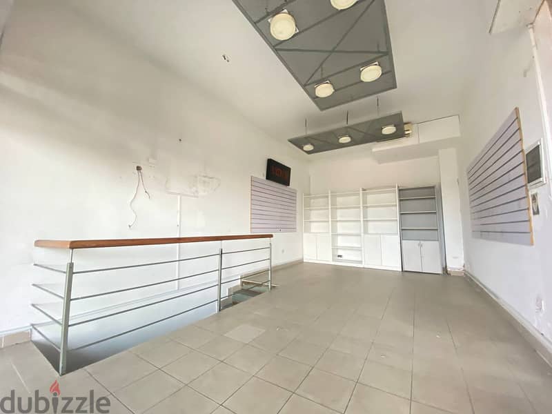 Zouk Mosbeh/ Shop for Rent can be as Clinic or Beauty Shop 0