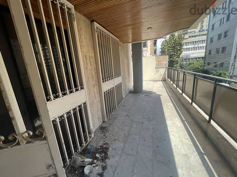 New Office For sale In Mar Elias مكتب جديد للبيع في مار الياس 4