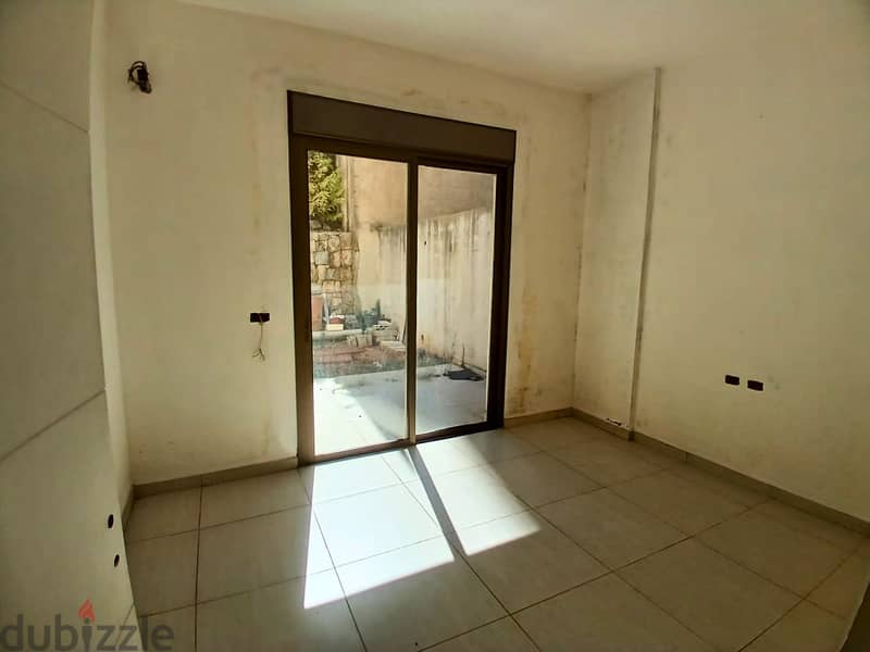 L16388- Apartment With Garden For Sale in Kornet Chehwan 3