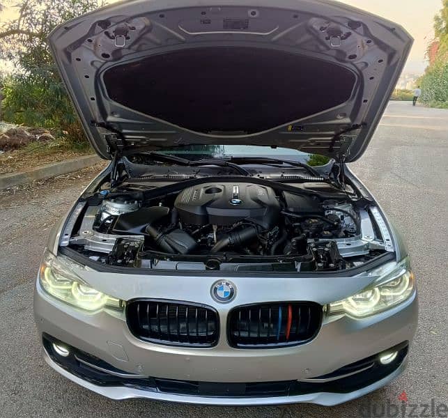 BMW 3-Series 2018 M-Package LCI 10