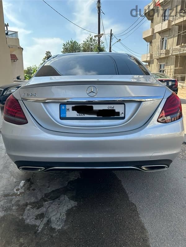 Mercedes-Benz C-Class 2016 2