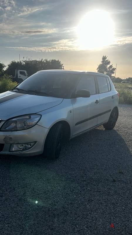 Skoda Fabia 2012 1