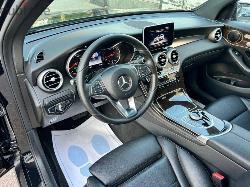 Mercedes-Benz GLC 300 4-Matic 2017 5