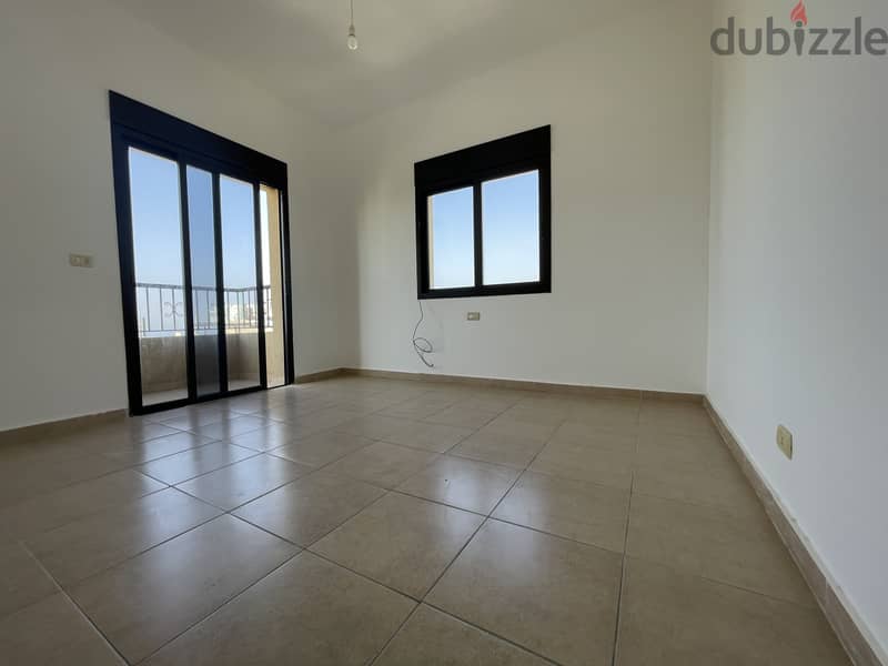 140SM Apartment For Sale In Zouk Mikaelشقة للبيع في زوق مكايل#RK109626 3