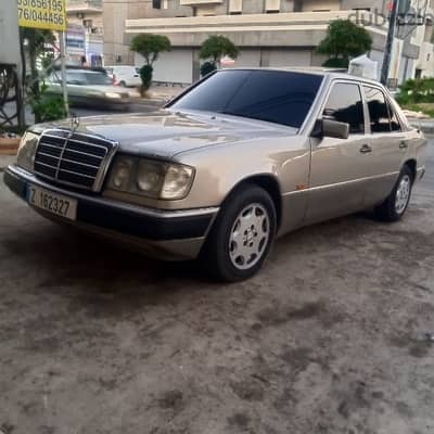 مرسيدس بنز 240/260/280 1993