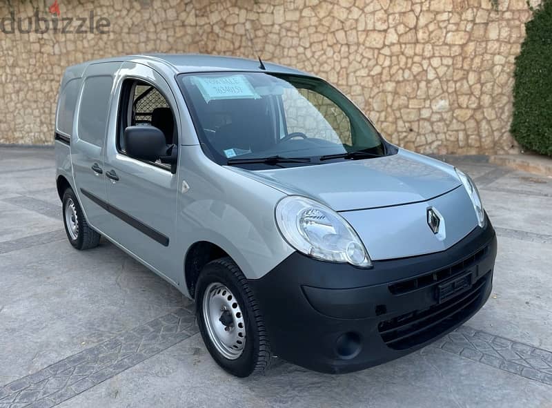 Renault Kangoo 2010 1