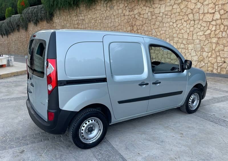 Renault Kangoo 2010 4