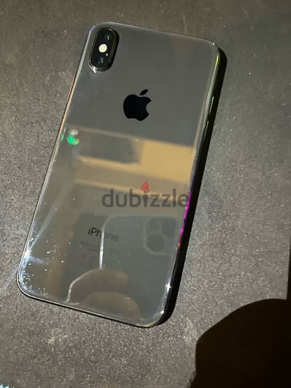 iPhone X black with a charge 0