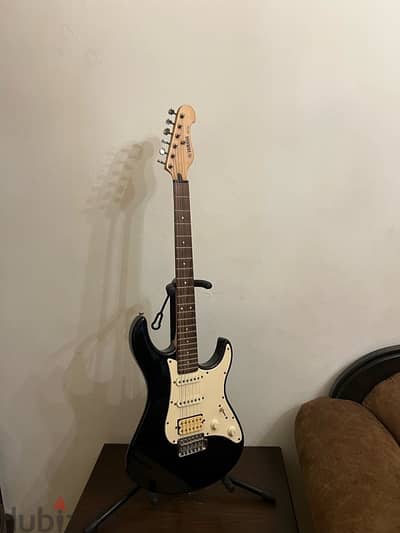 Yamaha electric guitar