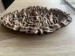 Old antique ashtray decorative item 0