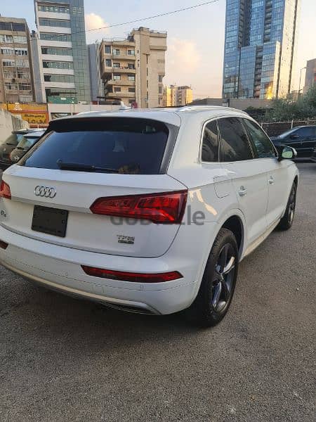 Audi Q5 2018 4