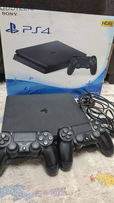 ps 4 slim