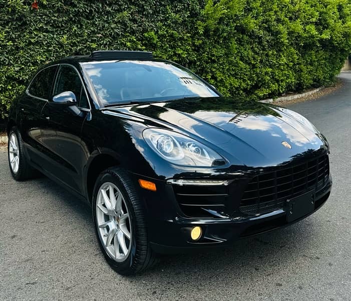 Porsche Macan 2015 0